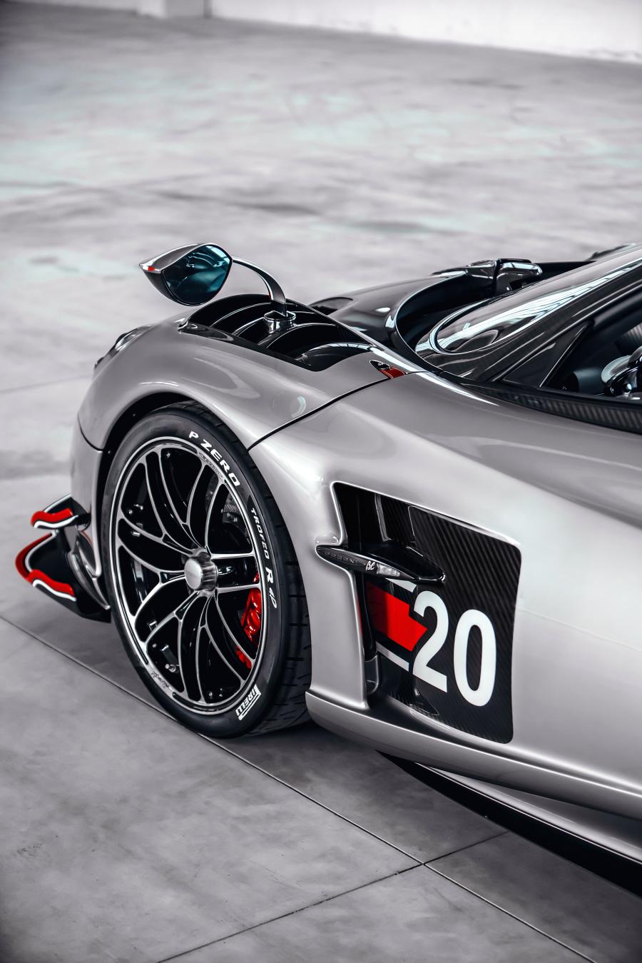 Детали экстерьера Pagani Huayra Roadster BC 2019 года  (фото 28 из 43)